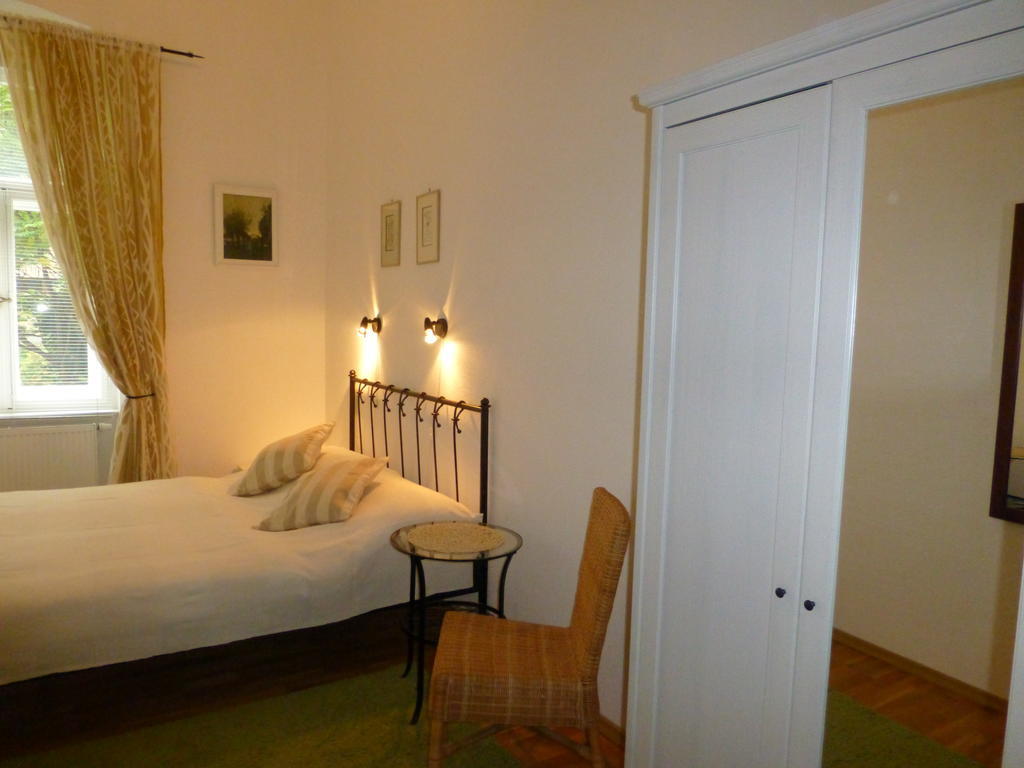 Apartment Sadova Karlowe Wary Pokój zdjęcie